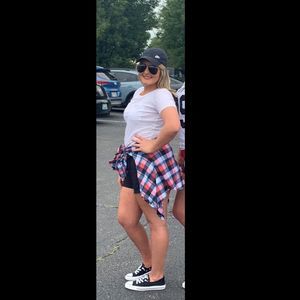 Meet your Posher, Victoria